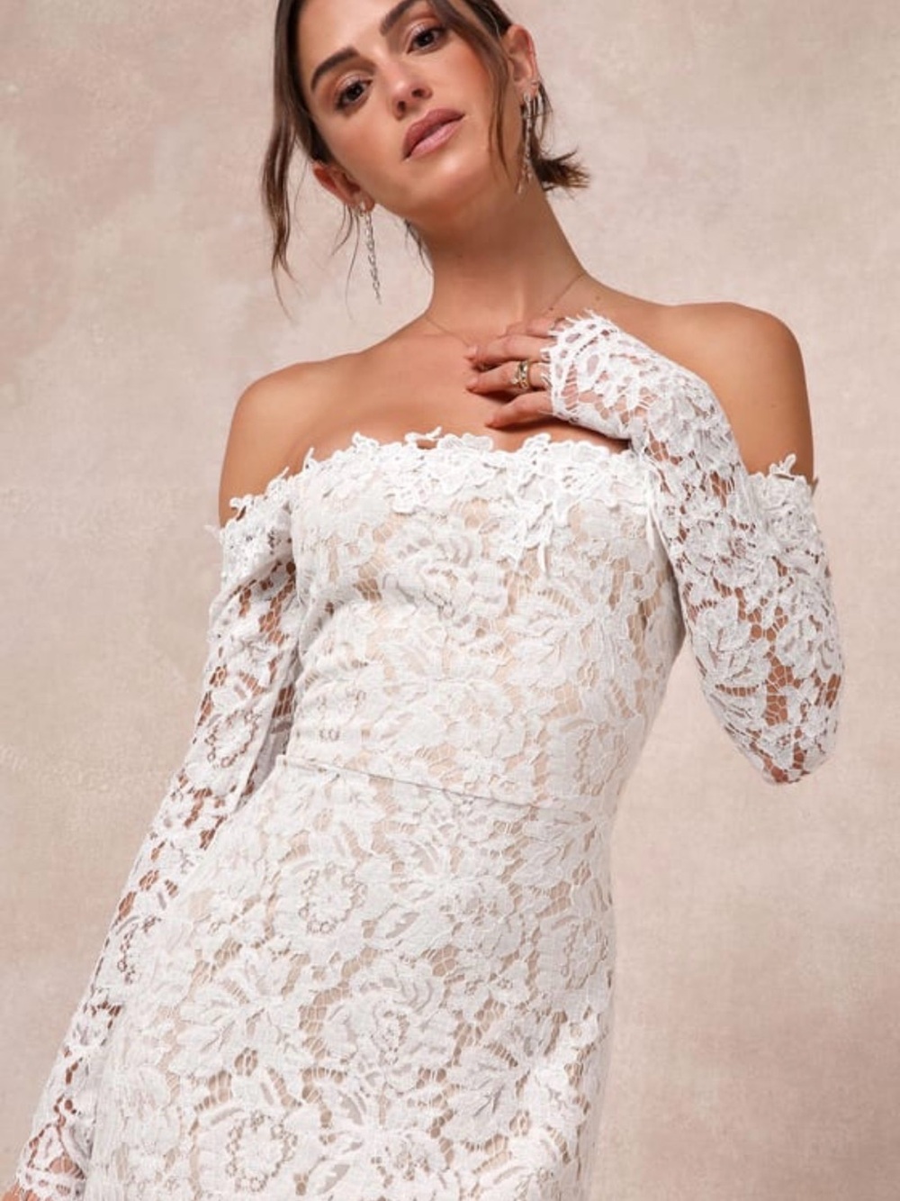 Lulu's White Off-the-Shoulder Lace Long Sleeve Wedding Dress Small Hailey Bieber - Picture 4 of 10